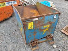 Image of Tipping Skip