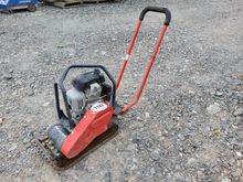 Image of Belle 12" Petrol Vibrating Plate