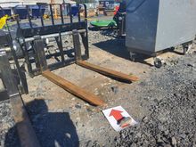 Image of Manitou TFF 45 MT-1040 S2 Floating Pallet Forks