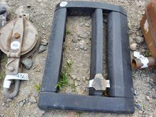 Image of Discovery 3 & 4 Bumper A Frame