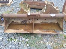 Image of Mini Digger Bucket