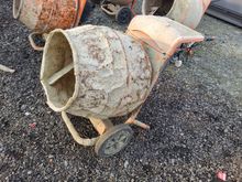 Image of Belle 110V Mini Mixer