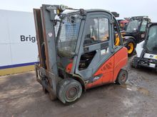 Image of Linde H35 Forklift