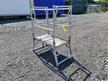 Image of Folding Alloy Work Podium