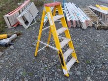 Image of Step Ladder