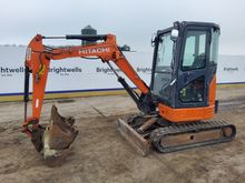 Image of Hitachi Zaxis 26 Mini Excavator