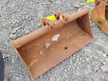 Image of 3ft Grading Bucket | 30mm Pins |105mm Ears | 130mm Centres