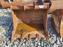 Image of 3ft Excavator Bucket 180m Ears 290mm Centres 45mm Pins
