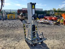 Image of Sumner MFG Lift