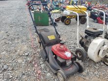 Image of Honda HRX 426 C QXEA Petrol Mower