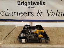 Image of DeWalt DWD525 Hammer Drill