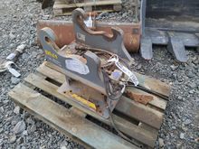 Image of Exak 1 Power Tilt