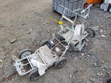 Image of 2x Line Markers