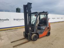 Image of Toyota 8FGKF20 Gas Forklift