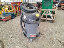 Image of Karcher Industrial Hoover