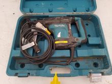 Image of Makita HR3210C Rotary Hammer Drill