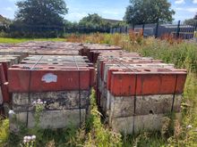 Image of 7x Pallets of Traffic Blocks