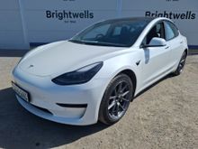 Image of TESLA MODEL 3 STANDARD RANGE + 4 Door Saloon
