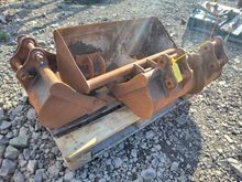 Image of Set of Excavator Buckets - 30mm Pins