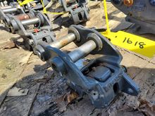 Image of Hitch 30mm Pins, 95mm Ears, 90mm Centres