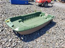 Image of BIC 245 Boat