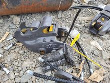 Image of Hitch 35mm Pins, 110mm Ears, 150mm Centres