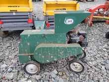 Image of Kemp Petrol Woodchipper