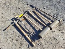 Image of 1x Garden Fork, 2x Pickaxe/Mattock,  2x Pavers Mallets