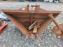 Image of 14T V Ditch Bucket with 65mm Pins
