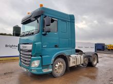 Image of DAF XF 480 6x2 Mini Mid Lift Tractor Unit