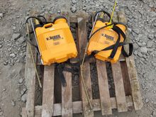 Image of Volpi V Black Comfort 12L 2x Backpack Sanizer Sprayers