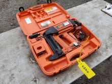 Image of Paslode / Spit Pulsa 700 E Nail Gun