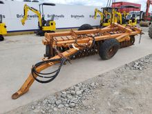 Image of Simba Trailed Press