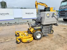 Image of Walker MD21D-33 3 Wheel Ride On Mower