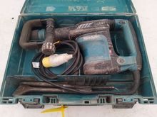 Image of Makita HM0871c Demolition Hammer