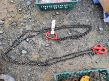 Image of 2 Leg Chains