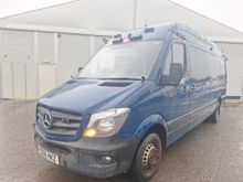 Image of MERCEDES-BENZ SPRINTER 519 CDI Van With Side Windows