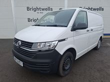 Image of VOLKSWAGEN TRANSPORTER T28 STARTLINE Panel Van
