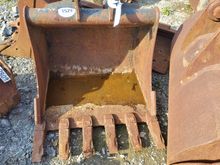 Image of 3ft Excavator Bucket 175mm Ears 340mm Centres 45mm Pins