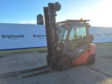 Image of Toyota 02-8FGF25 Gas Forklift