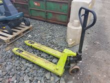Image of Pramac Pallet Truck