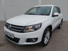 Image of VOLKSWAGEN TIGUAN SE TDI BLUEMOTION Estate