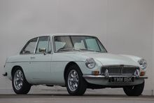Image of 1972 MGB GT