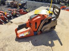 Image of Holz Chainsaw