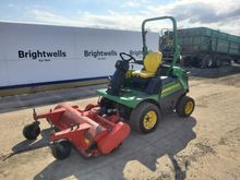 Image of John Deere 1570 Ride On Mower