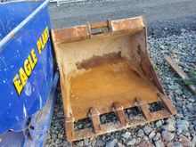 Image of Digging Bucket 1200mm Wide | 65mm  Pins | 220mm Ears | 410mm Centres