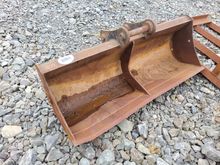 Image of 5' Digging Bucket