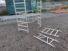 Image of 1x Pop Up Podium, 1x Guard Rail, 1x Pop Up Frame