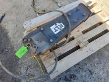 Image of 1T Breaker 30mm Pins | 110mm Ears