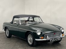 Image of 1969 MGB Roadster
